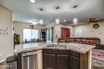 2015 W Davis Road, Phoenix, AZ 85023 - Photo 23