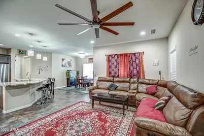 2015 W Davis Road, Phoenix, AZ 85023 - Photo 13