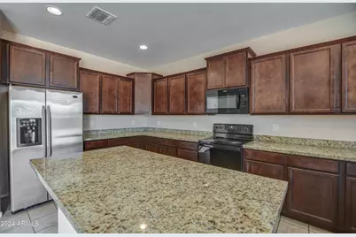10432 W Payson Road, Tolleson, AZ 85353 - Photo 21
