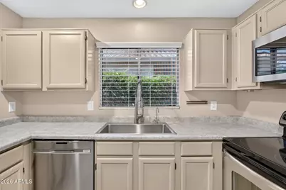 4345 E Badger Way, Phoenix, AZ 85044 - Photo 15