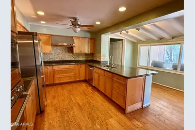5948 E Calle Del Paisano --, Phoenix, AZ 85018 - Photo 5