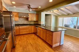 5948 E Calle Del Paisano, Phoenix, AZ 85018 - Photo 5