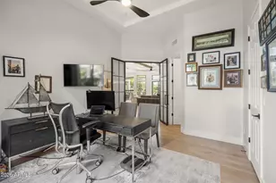 2656 E Taurus Pl, Chandler, AZ 85249 - Photo 15