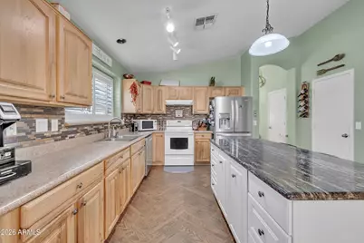 29218 N Rosewood Drive, San Tan Valley, AZ 85143 - Photo 7