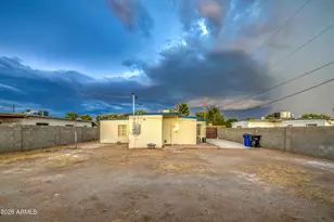 7226 N 26th Dr, Phoenix, AZ 85051 - Photo 29