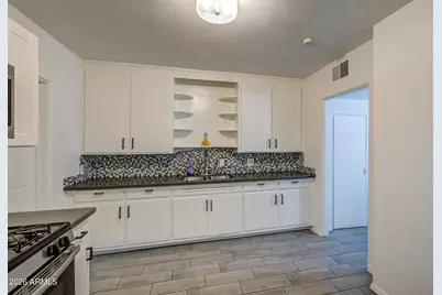 7226 N 26th Drive, Phoenix, AZ 85051 - Photo 13