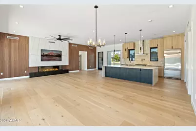 3446 N 47th Street, Phoenix, AZ 85018 - Photo 9