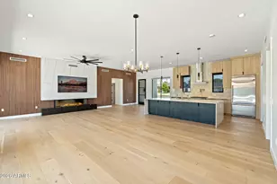 3446 N 47th St, Phoenix, AZ 85018 - Photo 9