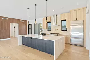 3446 N 47th St, Phoenix, AZ 85018 - Photo 11