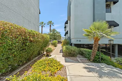 2 W Georgia Avenue #9, Phoenix, AZ 85013 - Photo 3