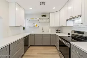 2 W Georgia Ave, Phoenix, AZ 85013 - Photo 15