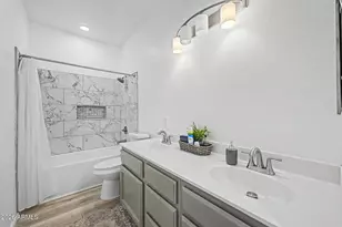 6528 W Via Montoya Dr, Glendale, AZ 85310 - Photo 21
