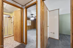 2701 E Utopia Rd, Phoenix, AZ 85050 - Photo 21