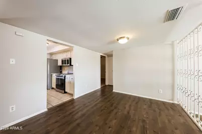 15412 N 55th Drive, Glendale, AZ 85306 - Photo 5