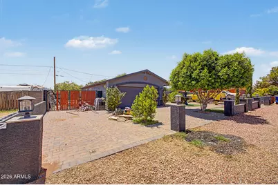 5217 E Shadow Lane, San Tan Valley, AZ 85140 - Photo 3