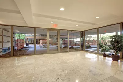 7117 E Rancho Vista Drive #2004, Scottsdale, AZ 85251 - Photo 3