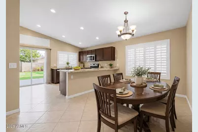 4731 E South Fork Drive, Phoenix, AZ 85044 - Photo 5