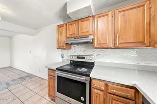 1831 W 3rd Pl, Mesa, AZ 85201 - Photo 3
