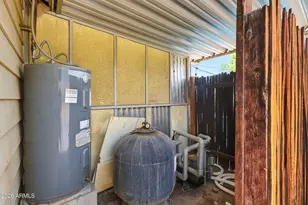 1831 W 3rd Pl, Mesa, AZ 85201 - Photo 47