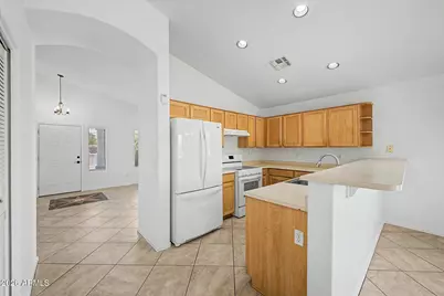 6715 W Marshall Avenue, Glendale, AZ 85303 - Photo 9