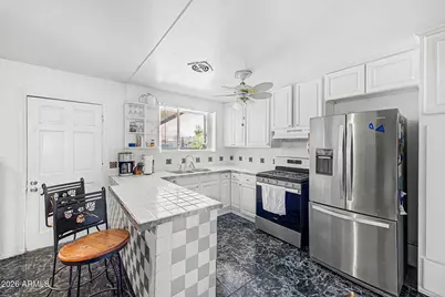 6449 W Bethany Home Road, Glendale, AZ 85301 - Photo 11