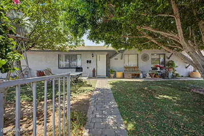 6449 W Bethany Home Road, Glendale, AZ 85301 - Photo 1