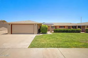 10608 W El Capitan Cir, Sun City, AZ 85351 - Photo 1