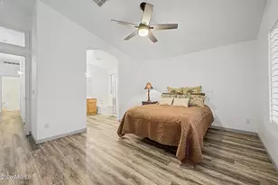 2019 E Glenhaven Dr, Phoenix, AZ 85048 - Photo 17