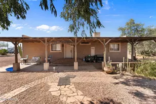 50702 W Hector Rd, Aguila, AZ 85320 - Photo 19