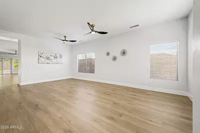 10430 E Juanita Avenue, Mesa, AZ 85209 - Photo 5