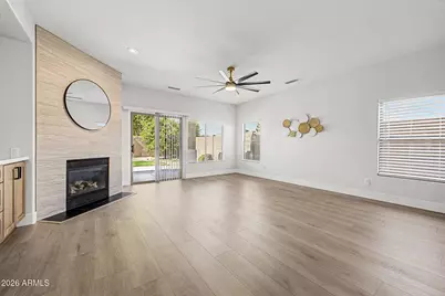 10430 E Juanita Avenue, Mesa, AZ 85209 - Photo 13