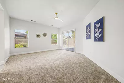 10430 E Juanita Avenue, Mesa, AZ 85209 - Photo 15