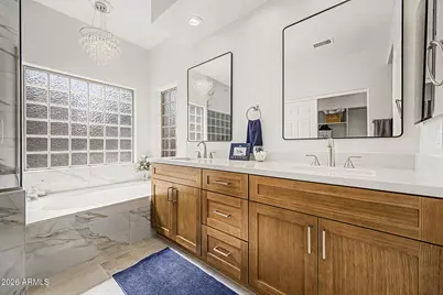 10430 E Juanita Avenue, Mesa, AZ 85209 - Photo 17