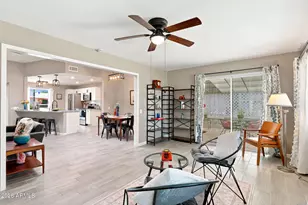 10333 W Highwood Ln, Sun City, AZ 85373 - Photo 17