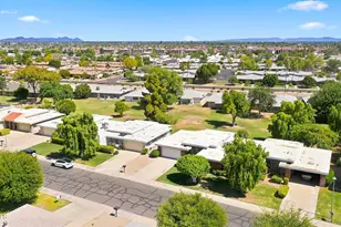 10333 W Highwood Ln, Sun City, AZ 85373 - Photo 43