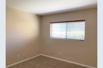 4601 W Northview Avenue, Glendale, AZ 85301 - Photo 9