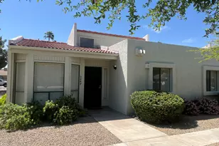 3069 E Cannon Dr, Phoenix, AZ 85028 - Photo 1