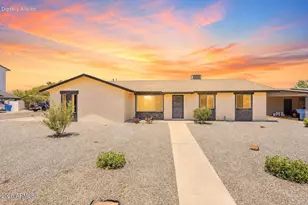 2826 E Cactus Rd, Phoenix, AZ 85032 - Photo 1