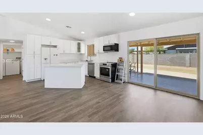 2826 E Cactus Road, Phoenix, AZ 85032 - Photo 7