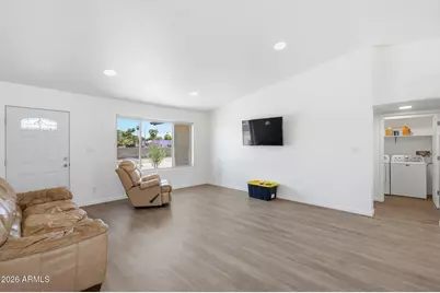 2826 E Cactus Road, Phoenix, AZ 85032 - Photo 9