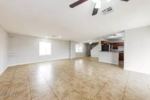 12621 N 37th Dr, Phoenix, AZ 85029 - Photo 3