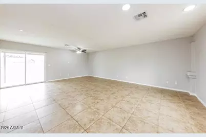 12621 N 37th Drive, Phoenix, AZ 85029 - Photo 5