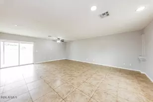 12621 N 37th Dr, Phoenix, AZ 85029 - Photo 5