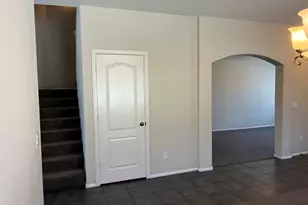 2217 W Steed Ridge, Phoenix, AZ 85085 - Photo 7