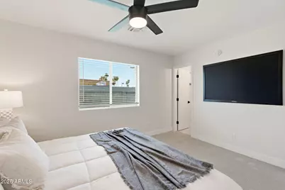 728 N Pine Street, Gilbert, AZ 85233 - Photo 19