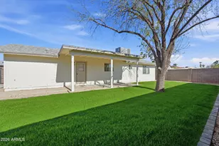 728 N Pine St, Gilbert, AZ 85233 - Photo 21