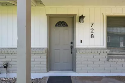 728 N Pine Street, Gilbert, AZ 85233 - Photo 3