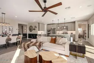 11353 N Luckenbach St, Surprise, AZ 85388 - Photo 5