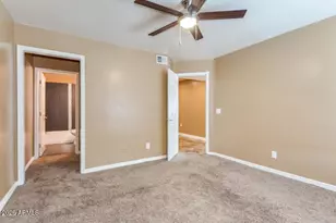 6912 W Devonshire Ave, Phoenix, AZ 85033 - Photo 13