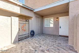 6912 W Devonshire Ave, Phoenix, AZ 85033 - Photo 1